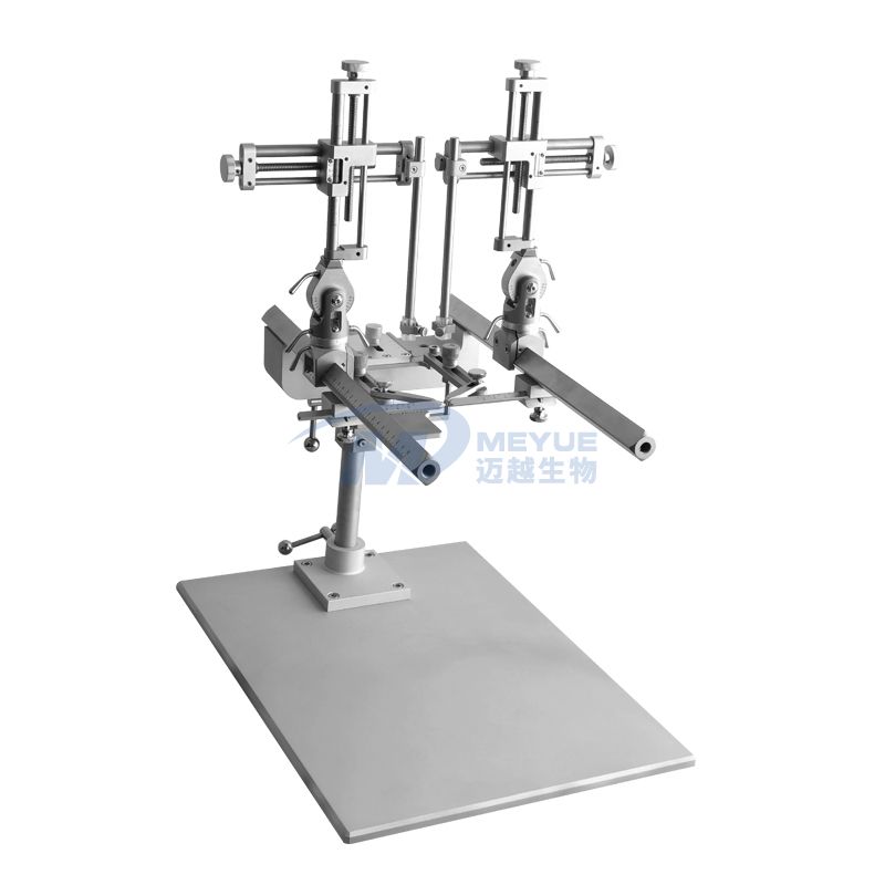 M5057 Dual arm large animal brain stereotaxic device